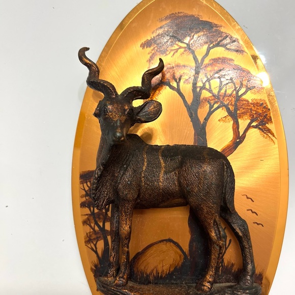 Vintage Gastone Copper Art Deer Stag Wall Hanging signed original hand painted. - Picture 2 of 4